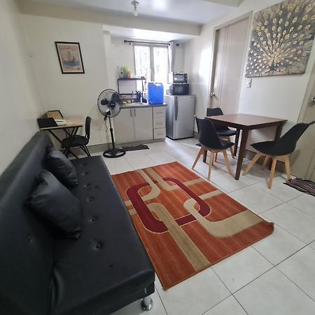 2 Bedroom Condo In Little Baguio Terraces, San Juan Manila Exterior foto